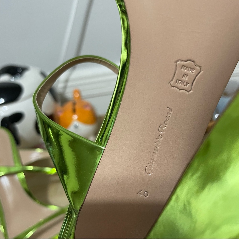Gianvito Rossi Aura Metallic Effect Mule Sandals in Kiwi Size 40 - Picture 7 of 10